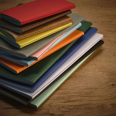 BRONTE - A7 notepad with plain sheetsr, made of 100% recycled paper