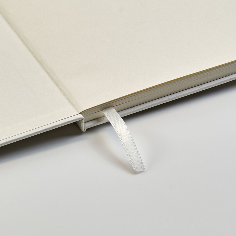 HUGO - Notebook A5 Recycled Milk Cartons 70 gsm