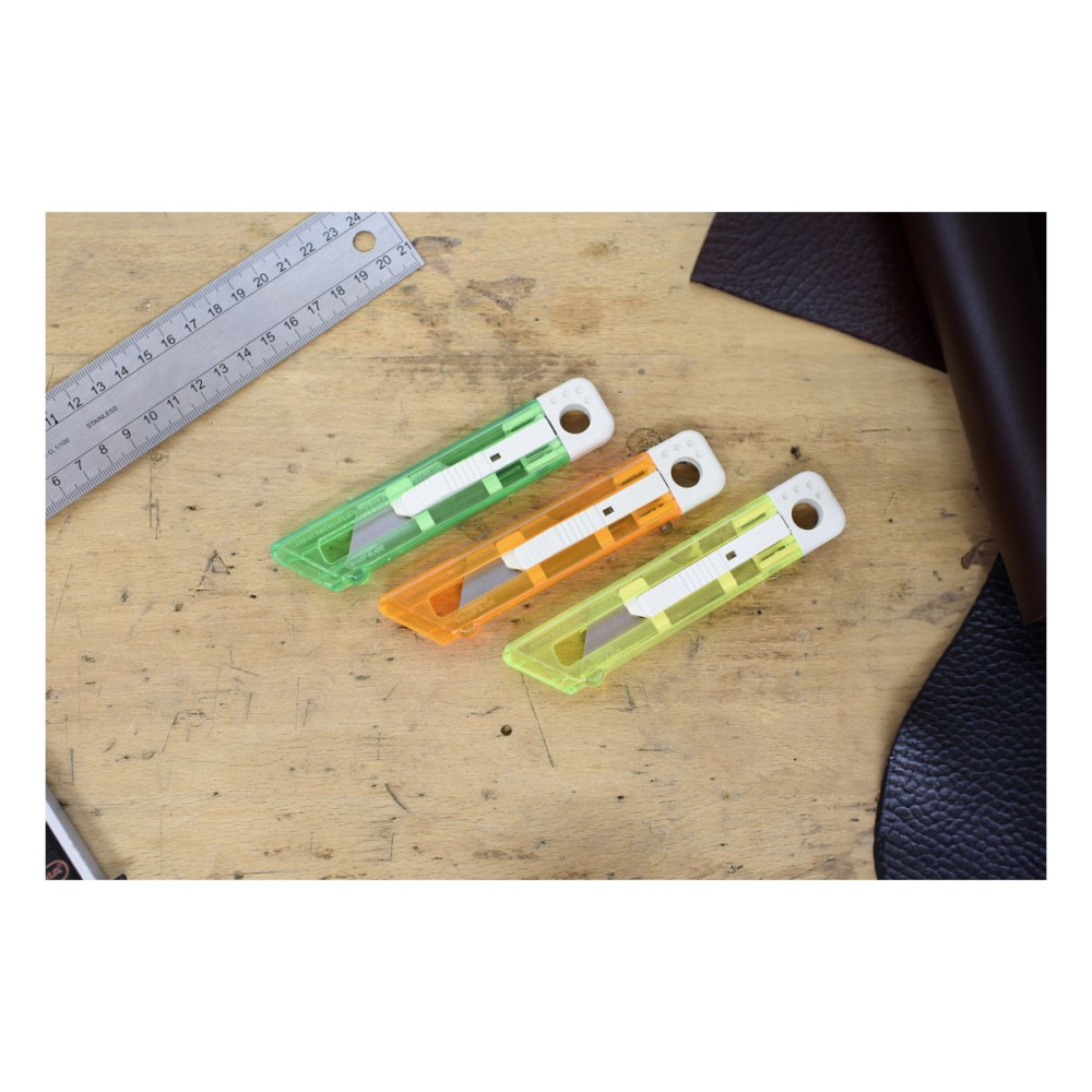 GRIFFIN - Plastic cutter