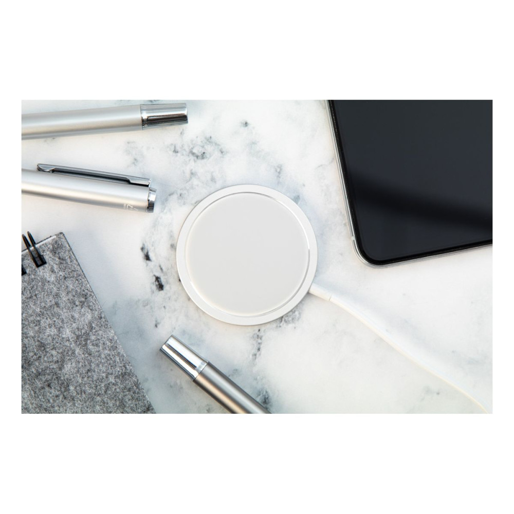 RALUMAG - magnetic wireless charger