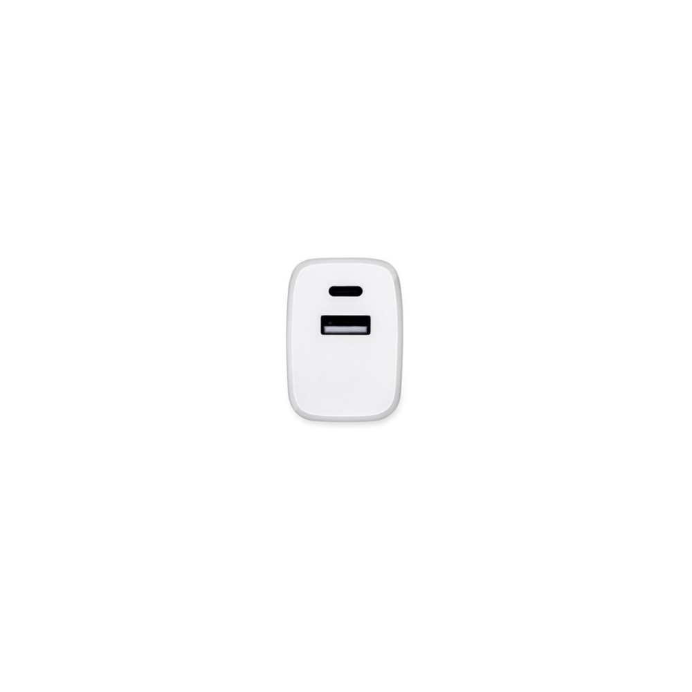 WEGENER - Power adapter with USB-A port 18W and USB-C 20W in recycled ABS (100% rABS)