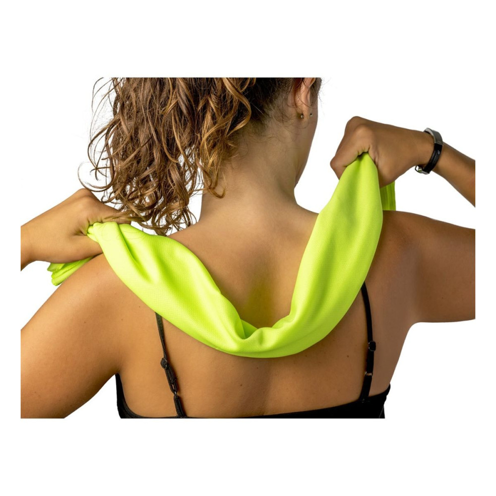 BERNAL - Recycled polyester (100% rPET) fitness cooling towel with non-woven pouch